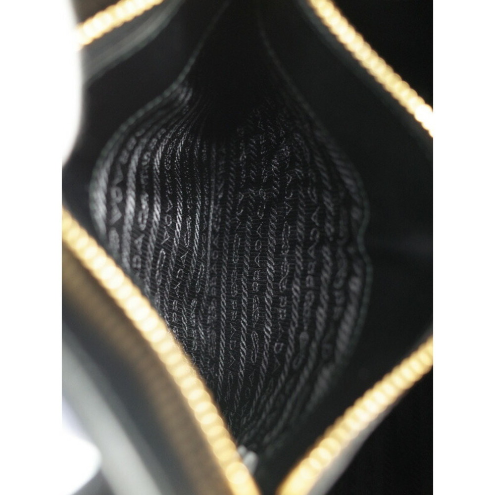 Prada Leather Bag Black Saffiano Monochrome Leather - Picture 9 of 9